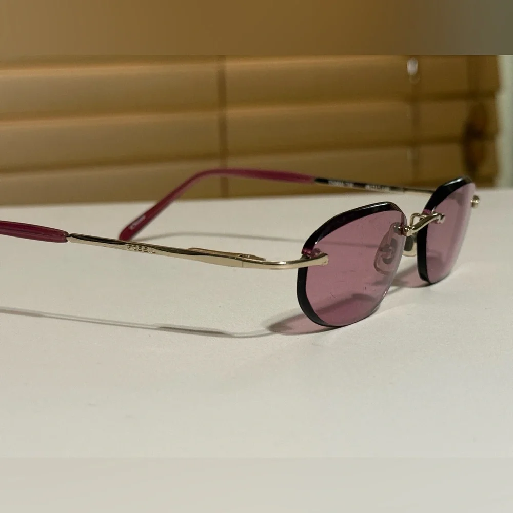 Fossil Pink Rimless Sunglasses | Y2K Vintage Vibe | Designer Shades - Picture 1 of 10